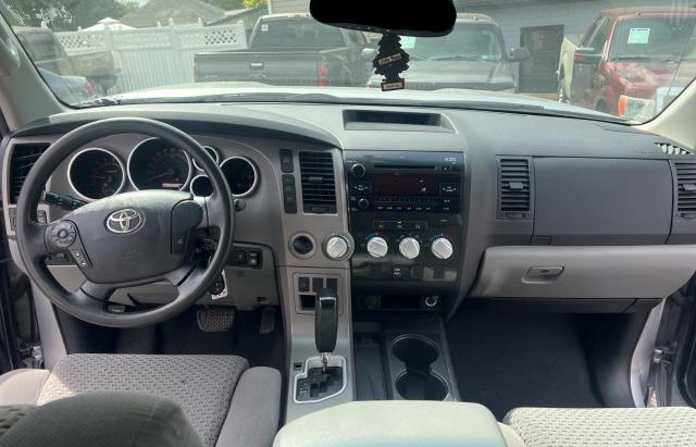 5TFUY5F10CX262829 - 2012 TOYT TUNDRA DOUBLE CAB SR5 SILVER photo 9