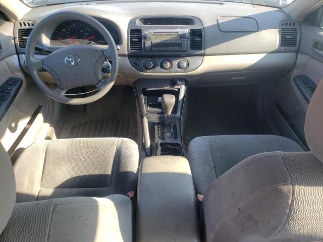4T1BE32K95U395172 - 2005 TOYOTA CAMRY LE GREEN photo 8