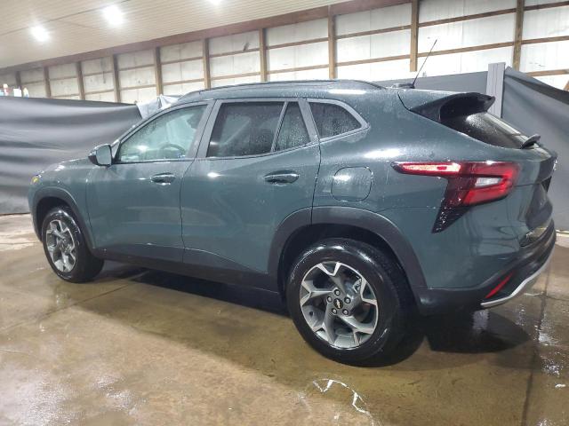 KL77LHEP4SC144739 - 2025 CHEVROLET TRAX 1LT ნაცრისფერი ფოტო 2