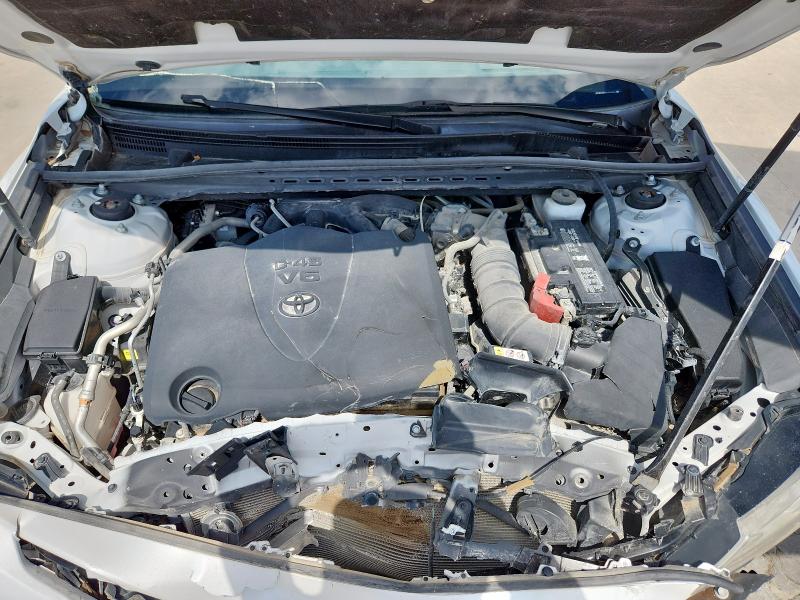 4T1BZ1HK9KU508369 - 2019 TOYOTA CAMRY XSE 白色 照片 11