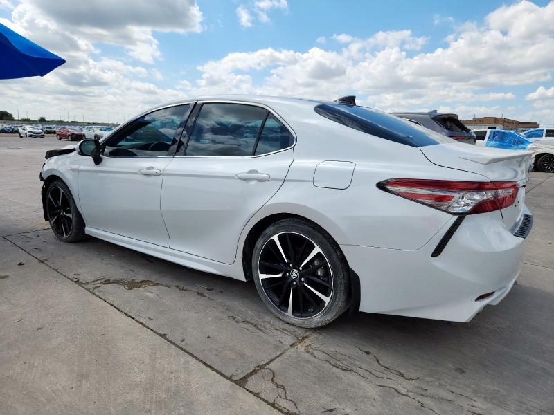 4T1BZ1HK9KU508369 - 2019 TOYOTA CAMRY XSE 白色 照片 2