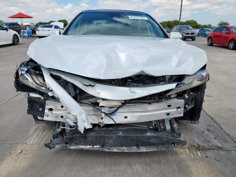 4T1BZ1HK9KU508369 - 2019 TOYOTA CAMRY XSE 白色 照片 5