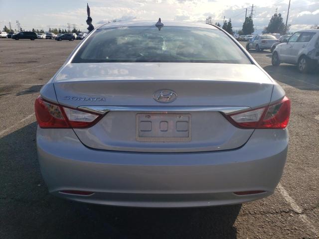 5NPEB4ACXCH410232 - 2012 HYUNDAI SONATA GLS SILVER photo 6