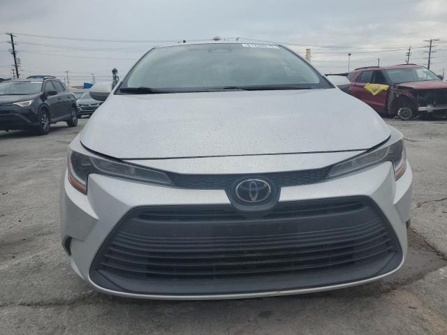 5YFB4MDE3RP095487 - 2024 TOYOTA COROLLA LE ვერცხლისფერი ფოტო 5