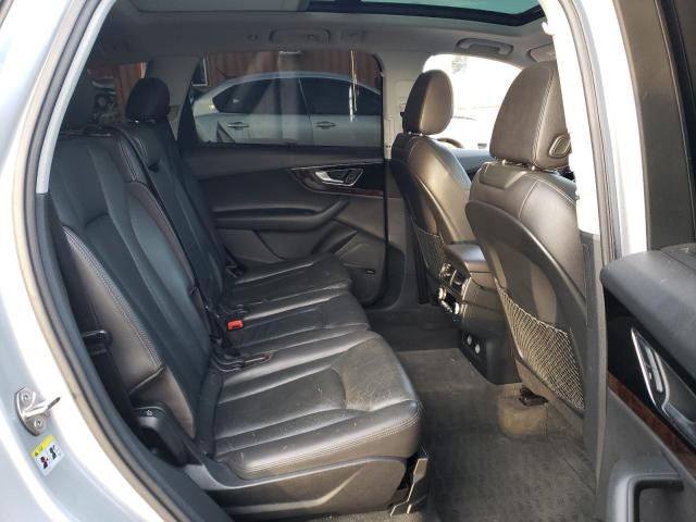 WA1VAAF7XJD027613 - 2018 AUDI Q7 PRESTIGE SILVER photo 11