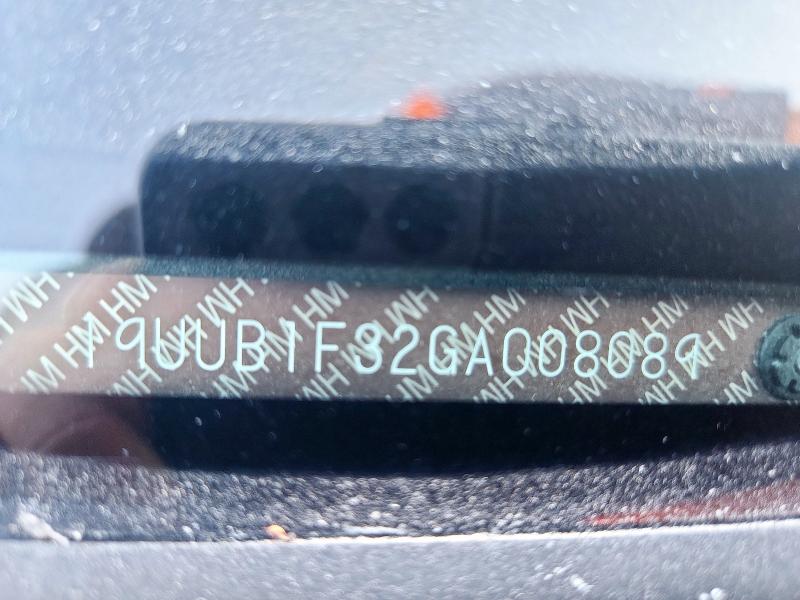 19UUB1F32GA008089 - 2016 ACURA TLX WHITE photo 12