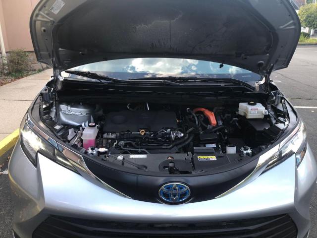 5TDKSKFCXPS094296 - 2023 TOYOTA SIENNA LE Արծաթագույն լուսանկար 11