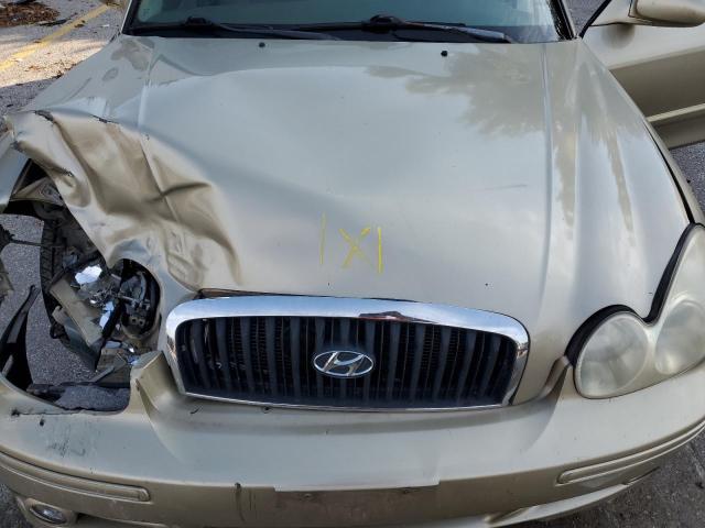 KMHWF25S42A672134 - 2002 HYUNDAI SONATA GL GOLD photo 11