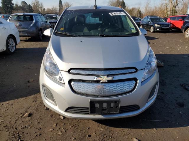 KL8CL6S05GC639819 - 2016 CHEVROLET SPARK EV 2LT SILVER photo 5