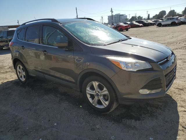 1FMCU0GX9FUB31557 - 2015 FORD ESCAPE SE GRAY photo 4
