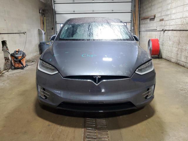 5YJXCDE22HF044067 - 2017 TESLA MODEL X Boz foto 5