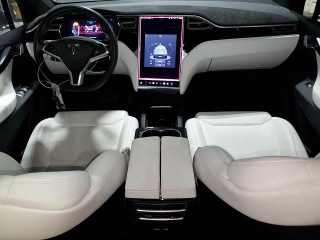 5YJXCDE22HF044067 - 2017 TESLA MODEL X Boz foto 8