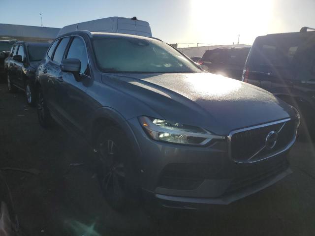 YV4102RK0J1081773 - 2018 VOLVO XC60 T5 MOMENTUM GRAY photo 4