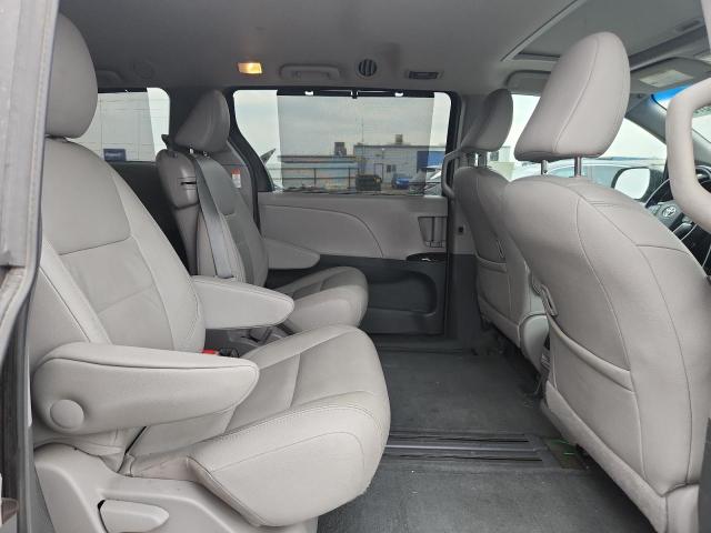 5TDYK3DC0FS593318 - 2015 TOYOTA SIENNA XLE 灰色 照片 11