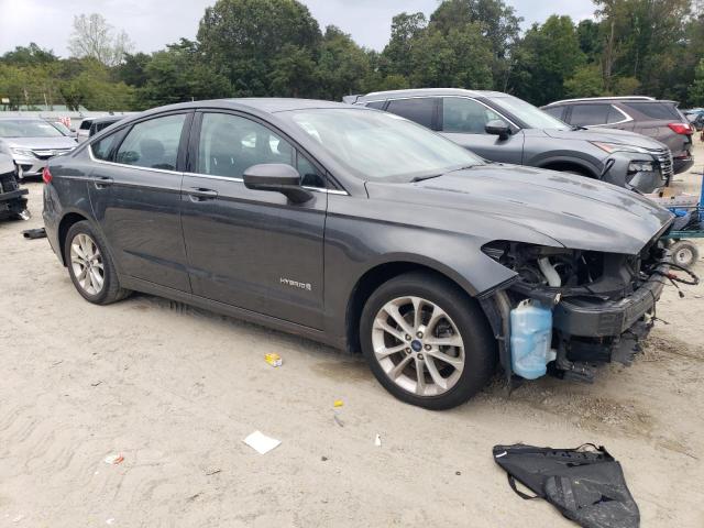 3FA6P0LU1KR154486 - 2019 FORD FUSION SE GRAY photo 4