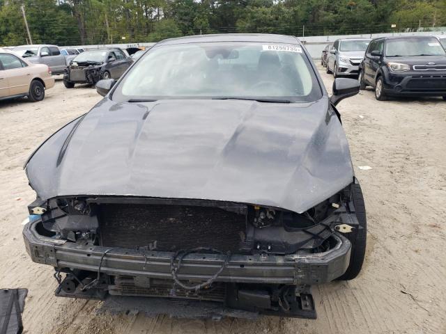 3FA6P0LU1KR154486 - 2019 FORD FUSION SE GRAY photo 5