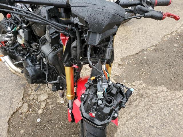 MLHJC7511J5000242 - 2018 HONDA GROM RED photo 9