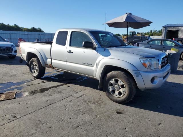 5TEUX42N15Z048434 - 2005 TOYOTA TACOMA ACCESS CAB Gümüş fotoğraf 4
