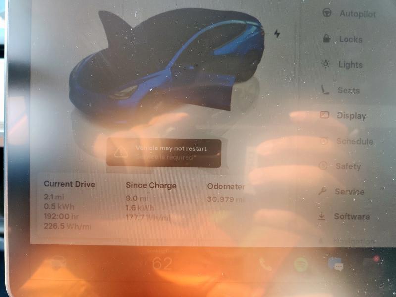 5YJ3E1EA4PF559665 - 2023 TESLA MODEL 3 Синій фото 9