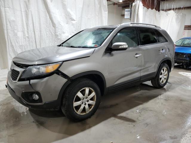 5XYKT3A67CG228273 - 2012 KIA SORENTO BASE GRAY photo 1