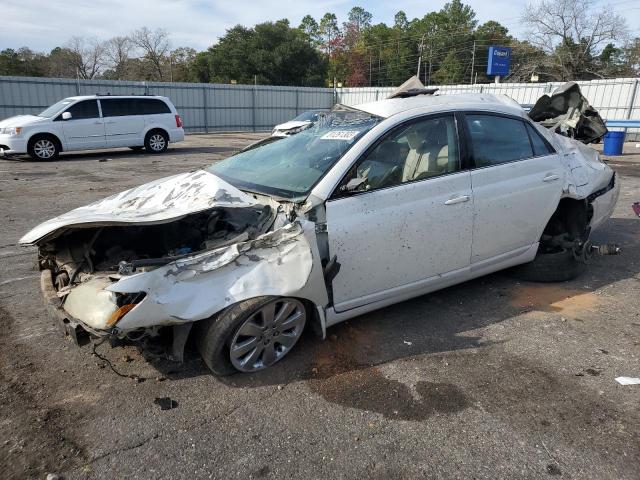 4T1BK36B66U116989 - 2006 TOYOTA AVALON XL WHITE photo 1