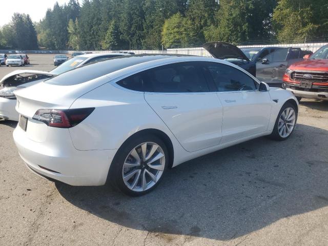 5YJ3E1EA4LF599383 - 2020 TESLA MODEL 3 WHITE photo 3