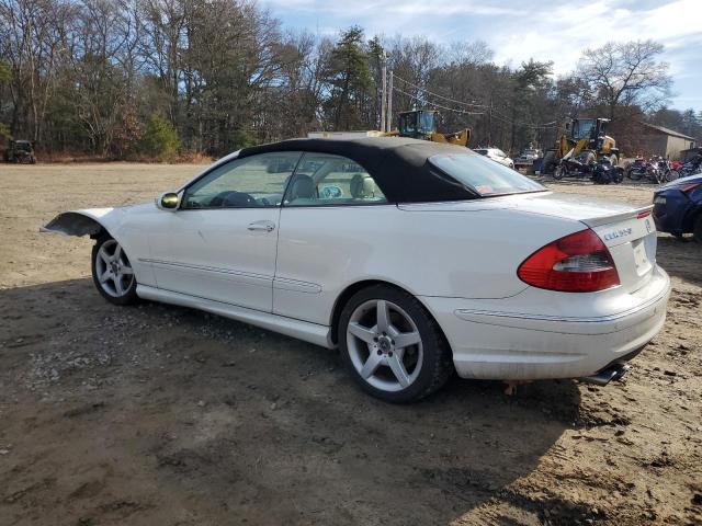 WDBTK72F47F222855 - 2007 MERCEDES-BENZ CLK 550 WHITE photo 2