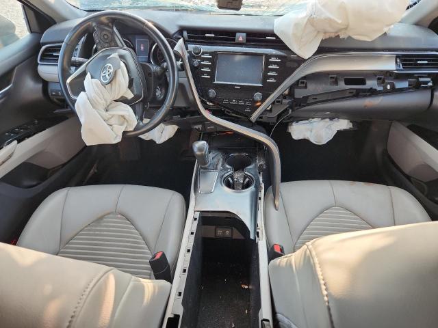 4T1G11AK5LU950638 - 2020 TOYOTA CAMRY SE GRAY photo 8