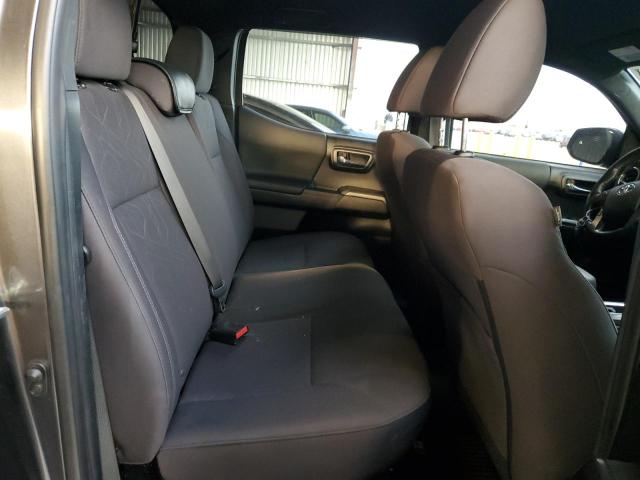 3TMAZ5CN5GM014742 - 2016 TOYOTA TACOMA DOUBLE CAB GRAY photo 10