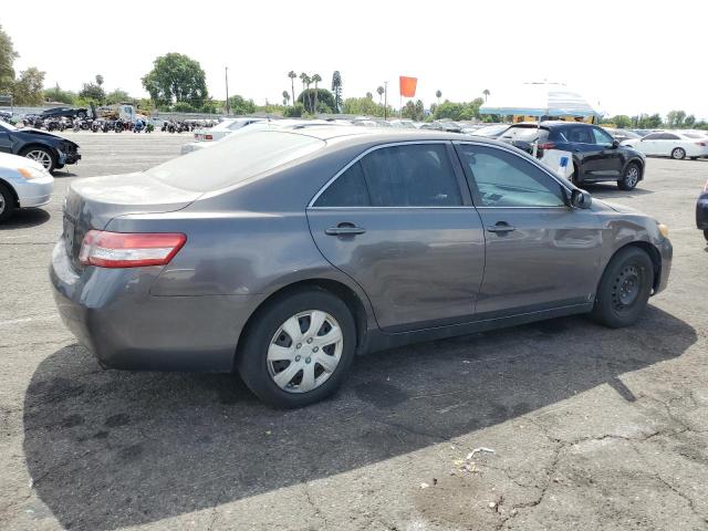 4T4BF3EK1BR202541 - 2011 TOYOTA CAMRY BASE GRAY photo 3