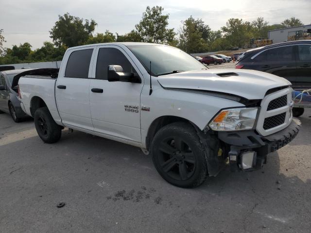 3C6RR7KT3JG178809 - 2018 RAM 1500 ST Blanco foto 4