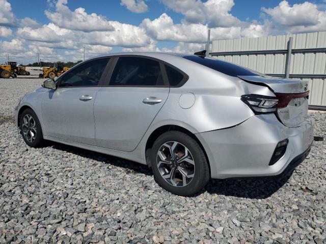 3KPF24AD8KE007236 - 2019 KIA FORTE FE SILVER photo 2