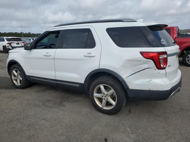 1FM5K8D88HGE20036 - 2017 FORD EXPLORER XLT თეთრი ფოტო 2