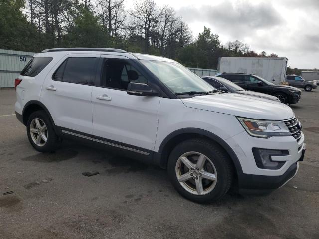 1FM5K8D88HGE20036 - 2017 FORD EXPLORER XLT თეთრი ფოტო 4