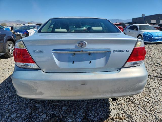 4T1BE32K15U611306 - 2005 TOYOTA CAMRY LE ლურჯი ფოტო 6