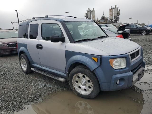 5J6YH28675L018883 - 2005 HONDA ELEMENT EX Argent photo 4