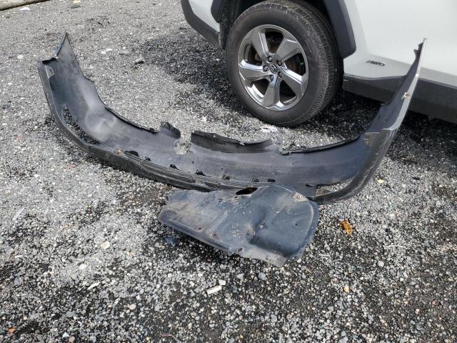 4T1BF30K25U606132 - 2005 TOYOTA CAMRY LE GRAY photo 12