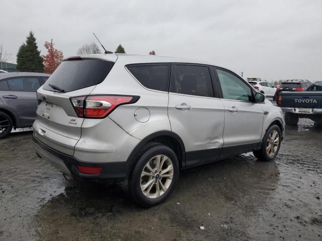 1FMCU0G92HUC04269 - 2017 FORD ESCAPE SE SILVER photo 3