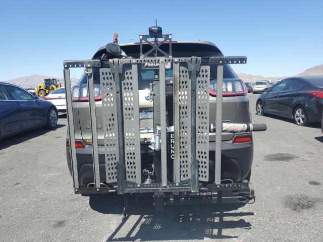 1C4PJMCXXKD102669 - 2019 JEEP CHEROKEE LATITUDE Bej fotoğraf 6