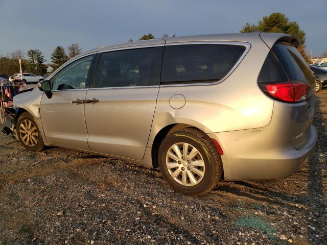 2C4RC1AG8JR121480 - 2018 CHRYSLER PACIFICA L SILVER photo 2