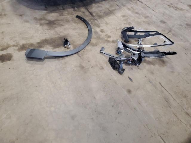 1FM5K8D82JGC77235 - 2018 FORD EXPLORER XLT 白色 照片 13