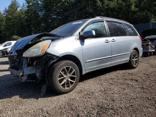 2004 TOYOTA SIENNA XLE, 