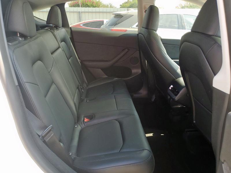 7SAYGDEE9PA088942 - 2023 TESLA MODEL Y Սպիտակ լուսանկար 11