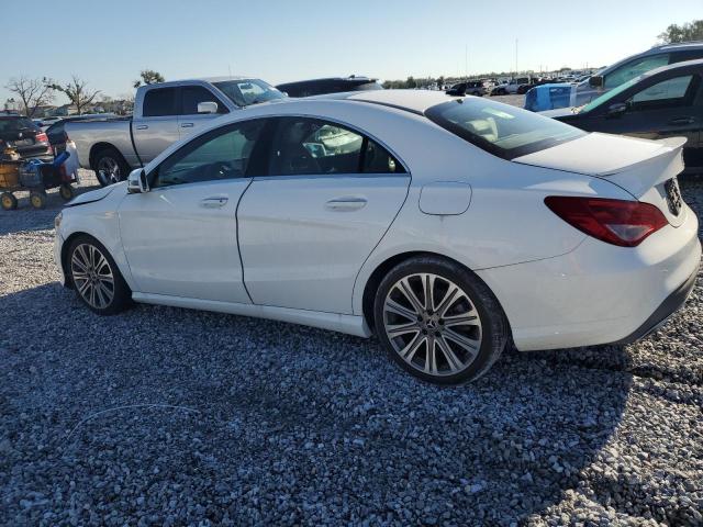 WDDSJ4EB0KN767320 - 2019 MERCEDES-BENZ CLA 250 白色 照片 2