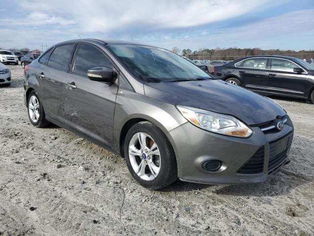 1FADP3F22EL233896 - 2014 FORD FOCUS SE GRAY photo 4