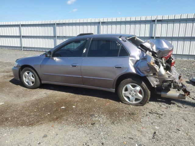 1HGCG1657YA056249 - 2000 HONDA ACCORD EX SILVER photo 2
