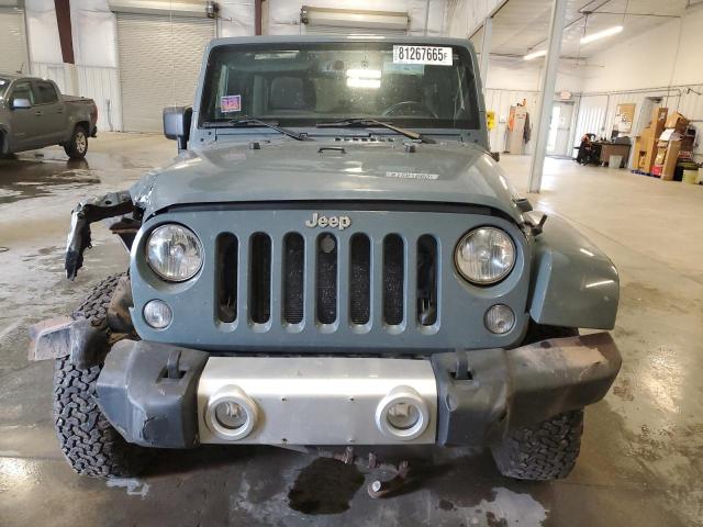 1C4BJWEG9EL262197 - 2014 JEEP WRANGLER U SAHARA GRAY photo 5