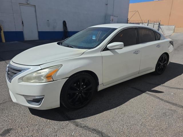 1N4AL3AP7EC184826 - 2014 NISSAN ALTIMA 2.5 WHITE photo 2