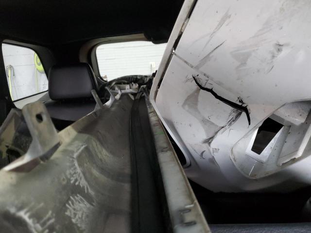 1C4RJFAGXKC678940 - 2019 JEEP GRAND CHER LAREDO Սպիտակ լուսանկար 10