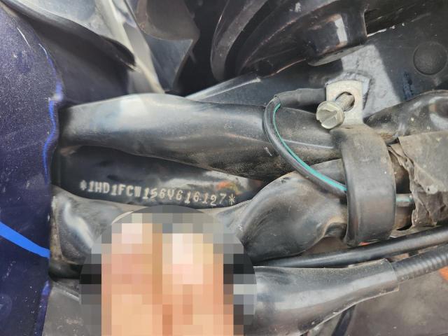 1HD1FCW156Y616127 - 2006 HARLEY-DAVIDSON FLHTCUI BLUE photo 8